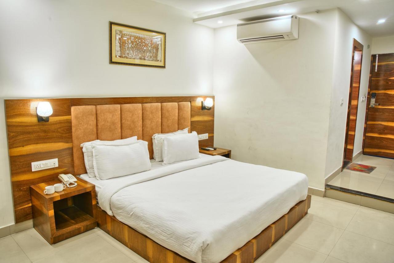 Hotel Height View Residency Dehradun Exterior foto