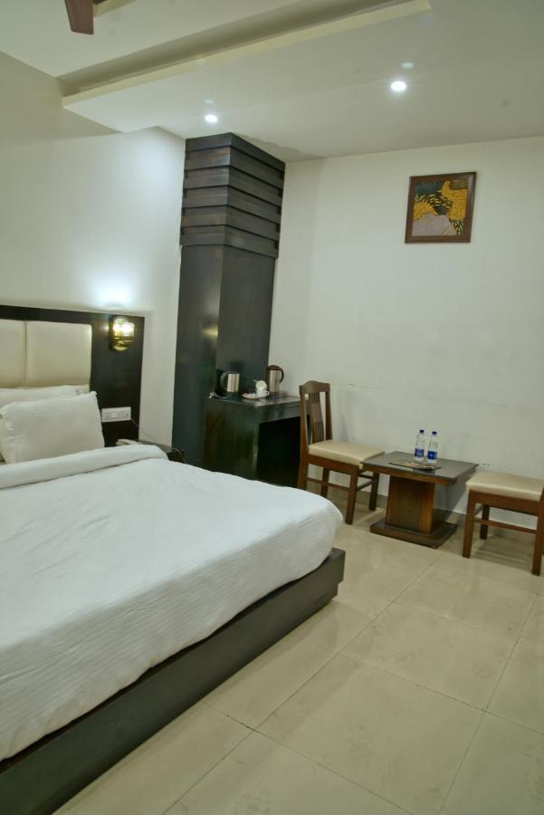 Hotel Height View Residency Dehradun Exterior foto