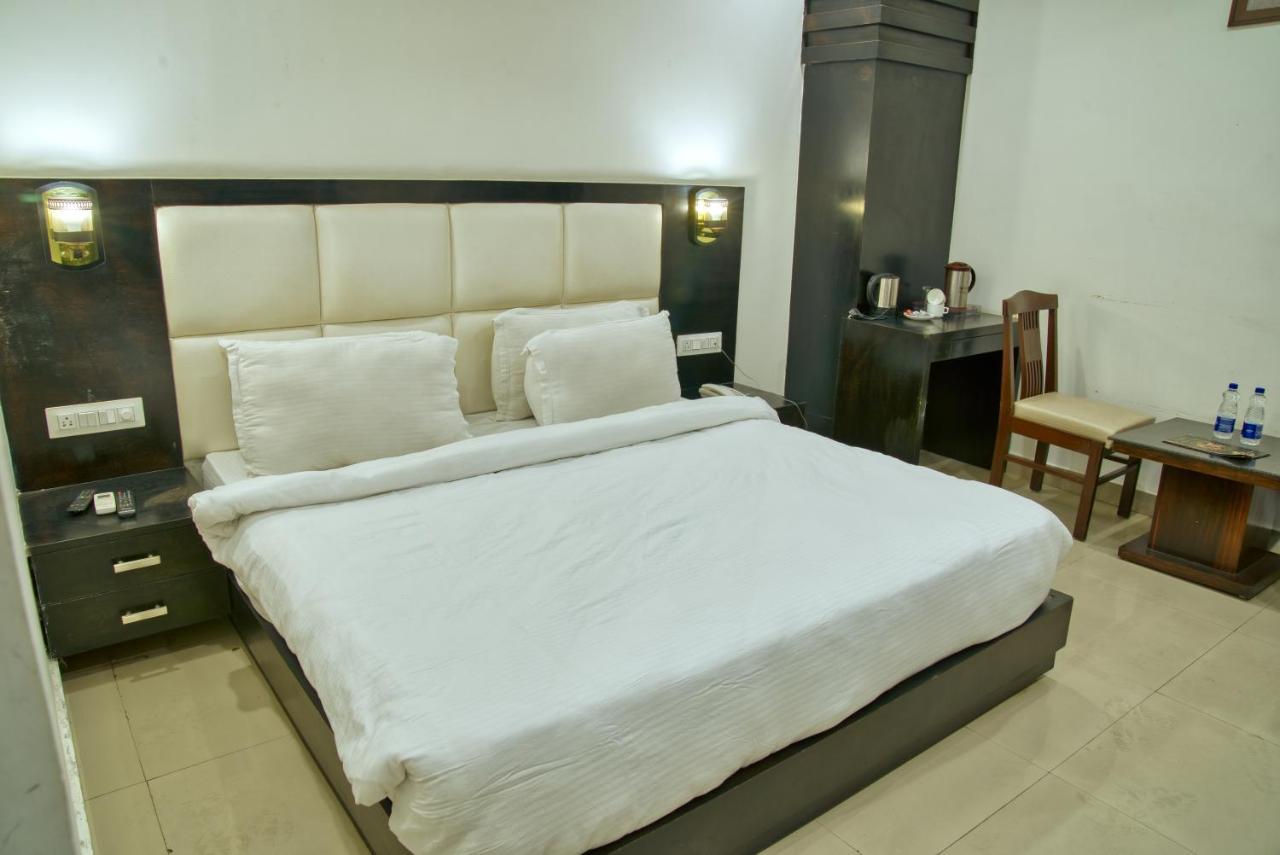 Hotel Height View Residency Dehradun Exterior foto